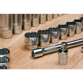 Wiha Tools Tools 33799 63-Piece 3/8” Drive MM and SAE Socket Set